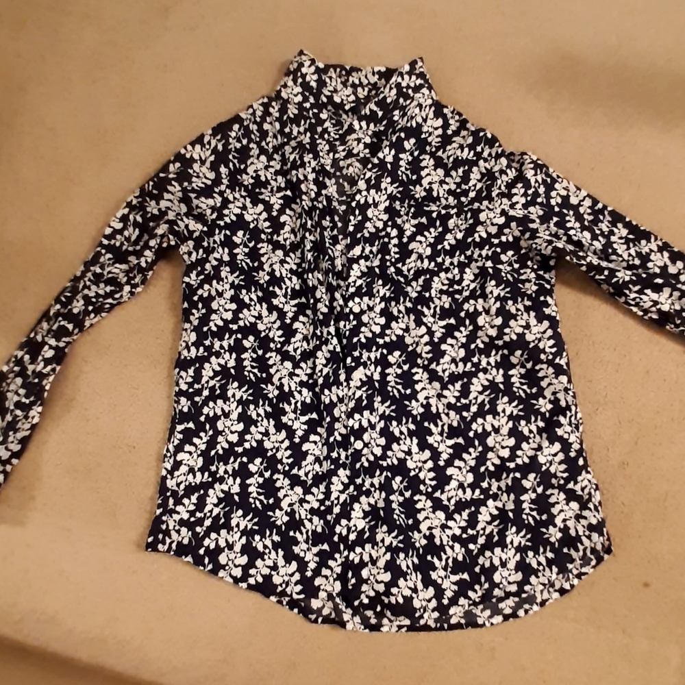 Navy with white leaf pattern button down